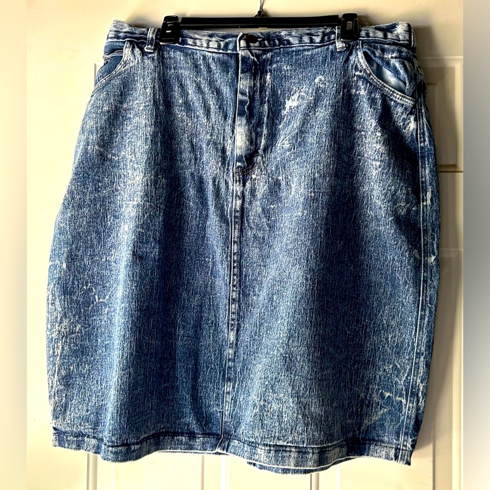 Vintage acid wash denim skirt Venezia plus size 16 18 blue Jean
